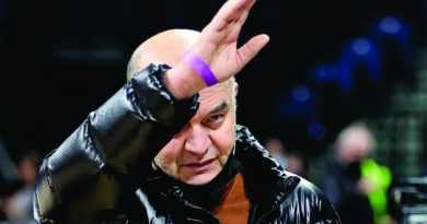 Gordan K. Čampar – APLAUZ ZA LEGENDE – Dule Vujošević – KOVAČ KARAKTERA Gordan K. Čampar – APLAUZ ZA LEGENDE – Dule Vujošević – KOVAČ KARAKTERA