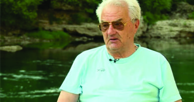 Gordan K. Čampar – APLAUZ ZA LEGENDE – Emir Balić – POSLEDNJI SKOK, SMRTI U NARUČJE